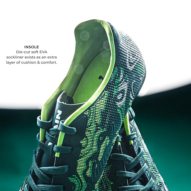 NIVIA SAFARI FOOTBALL STUD - D GREEN